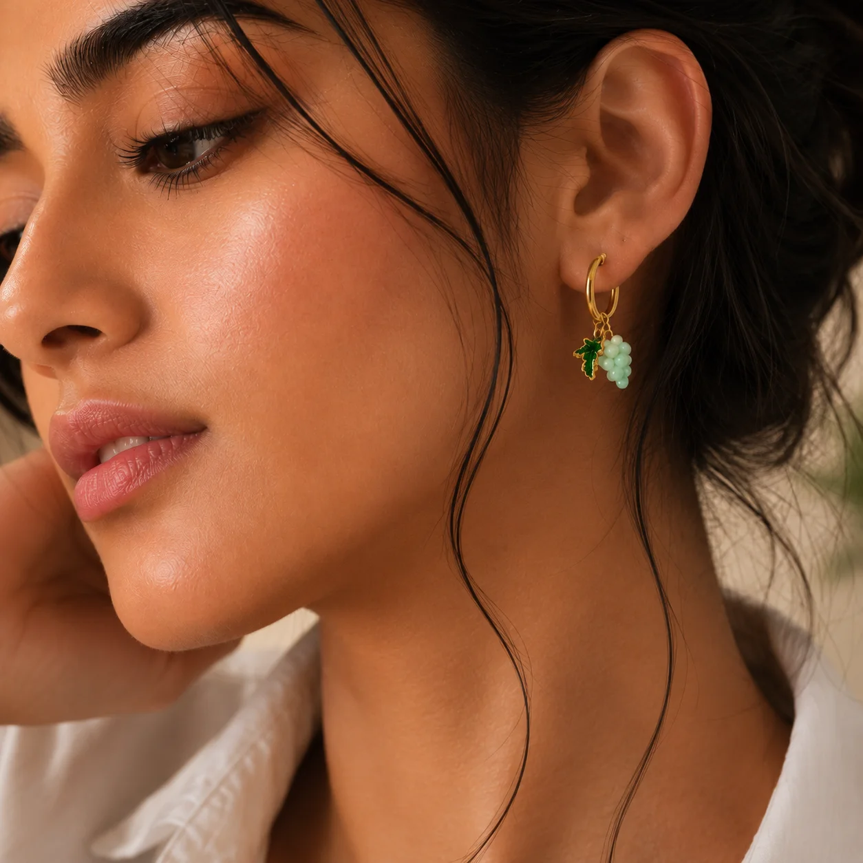 Vine Glow Anti‑Tarnish Grape Hoop Earrings - Image 2