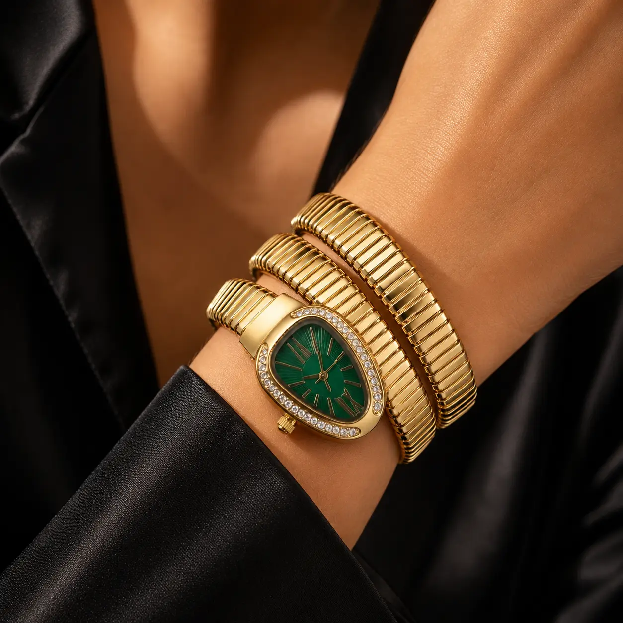 Serpent Halo Anti‑Tarnish Gold Watch - Image 2